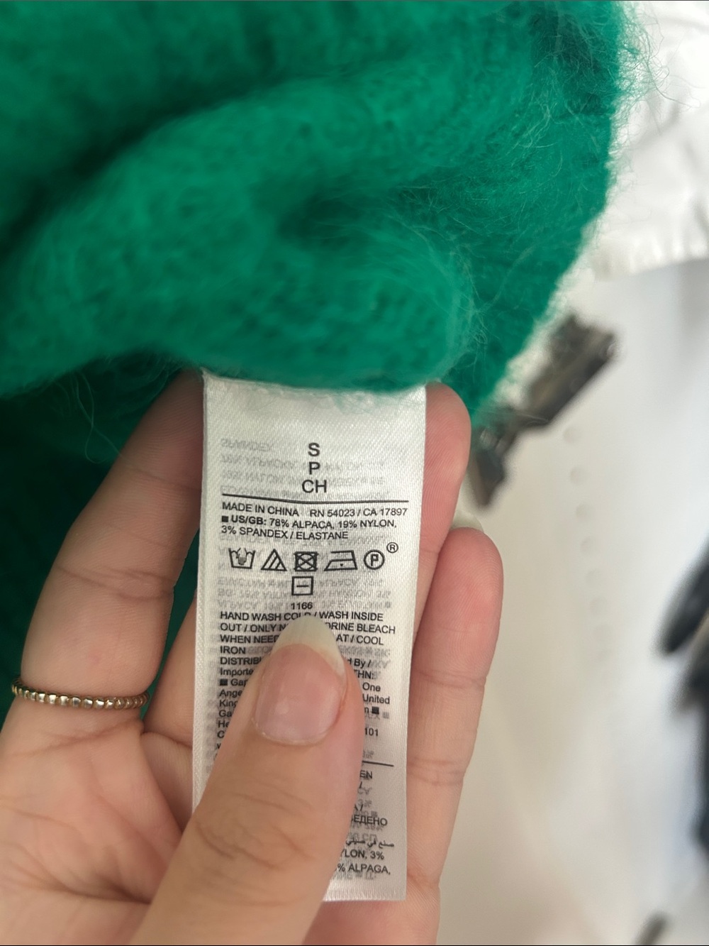 Banana Republic Emerald Green Alpaca Crewneck Sweater - Picture 3 of 5
